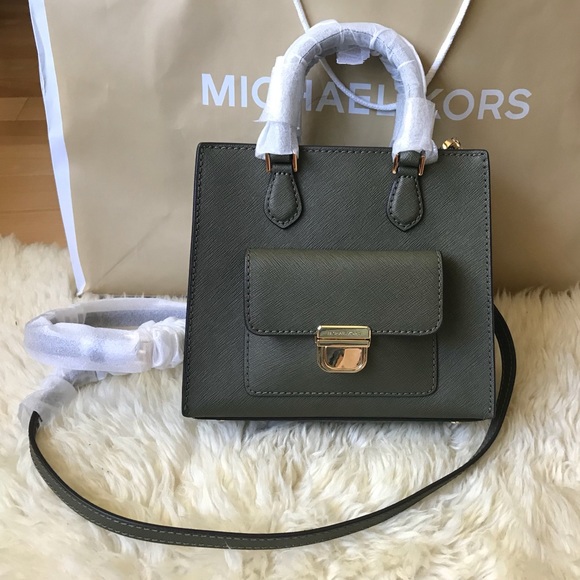 michael kors bridgette bag
